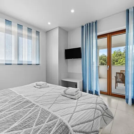 Vila Kapra Tar-Vabriga