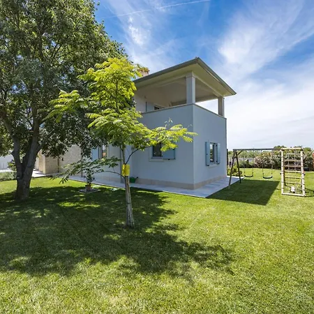 Villa Kapra *