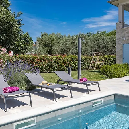 Kapra - Managed By Travel Istria